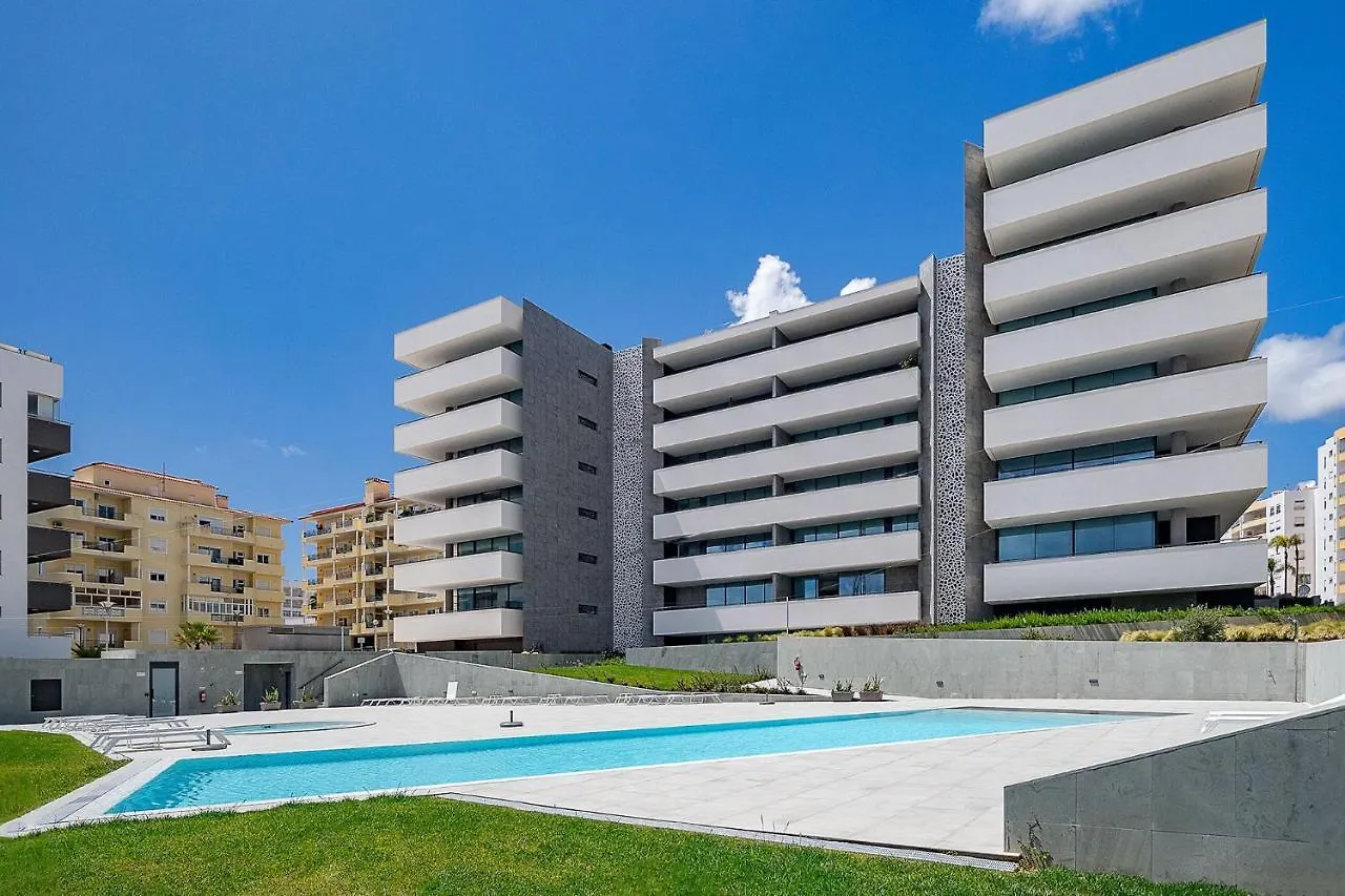 Lagos Deluxe 2 With Pool By Homing Apartment