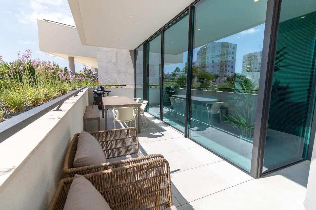 Lagos Deluxe 2 With Pool By Homing Apartment